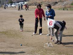 �O���E���h���P